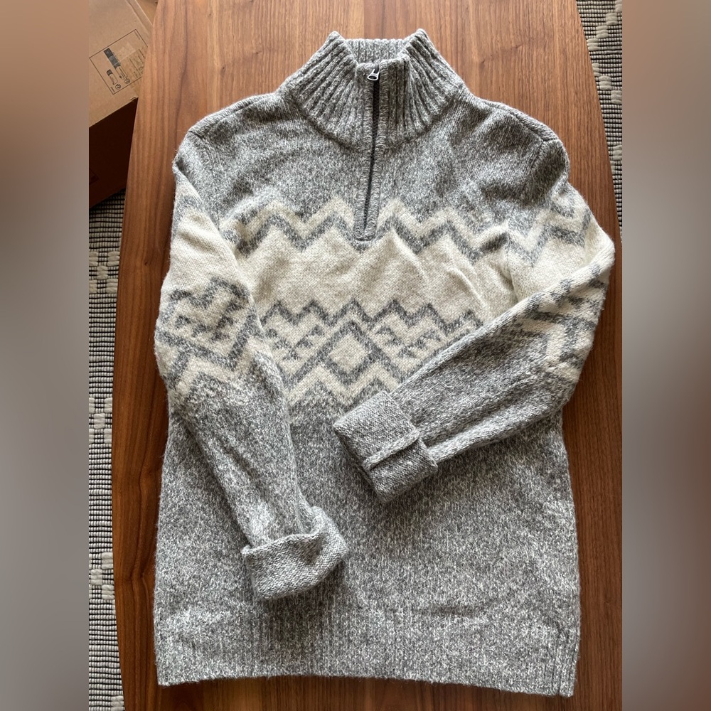AE Sweater - Picture 2 of 10